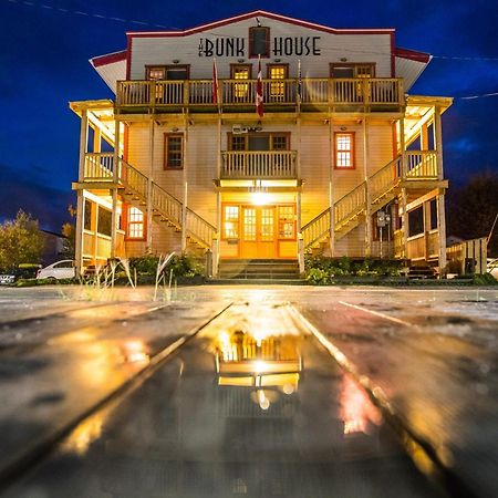 The Bunkhouse Hotel Dawson City Exterior photo