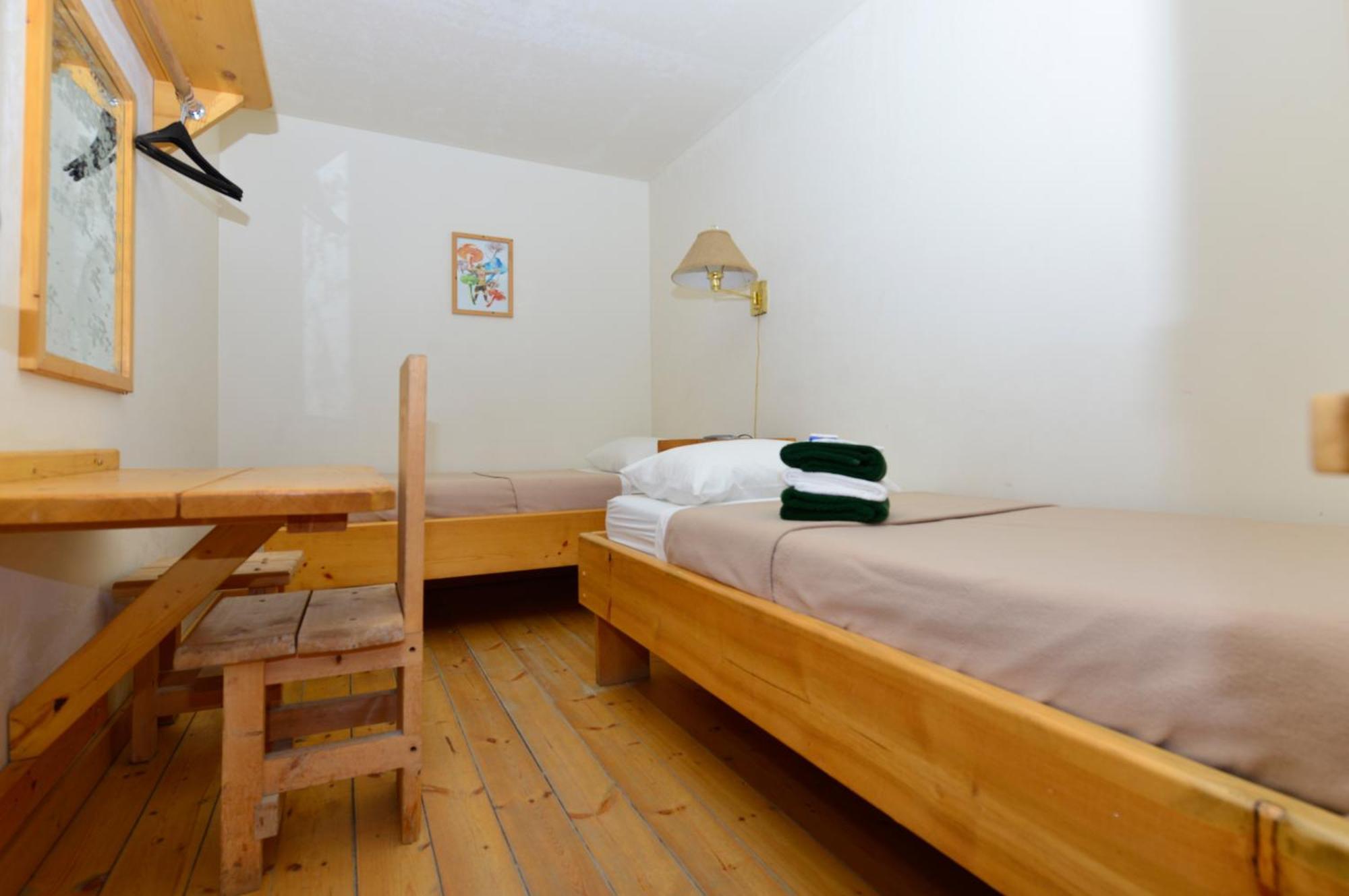 The Bunkhouse Hotel Dawson City Room photo